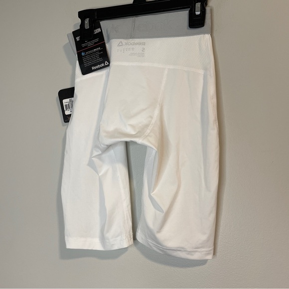 Reebok Men’s Solid Compression Briefs Pure White Small NWT - Picture 2 of 4